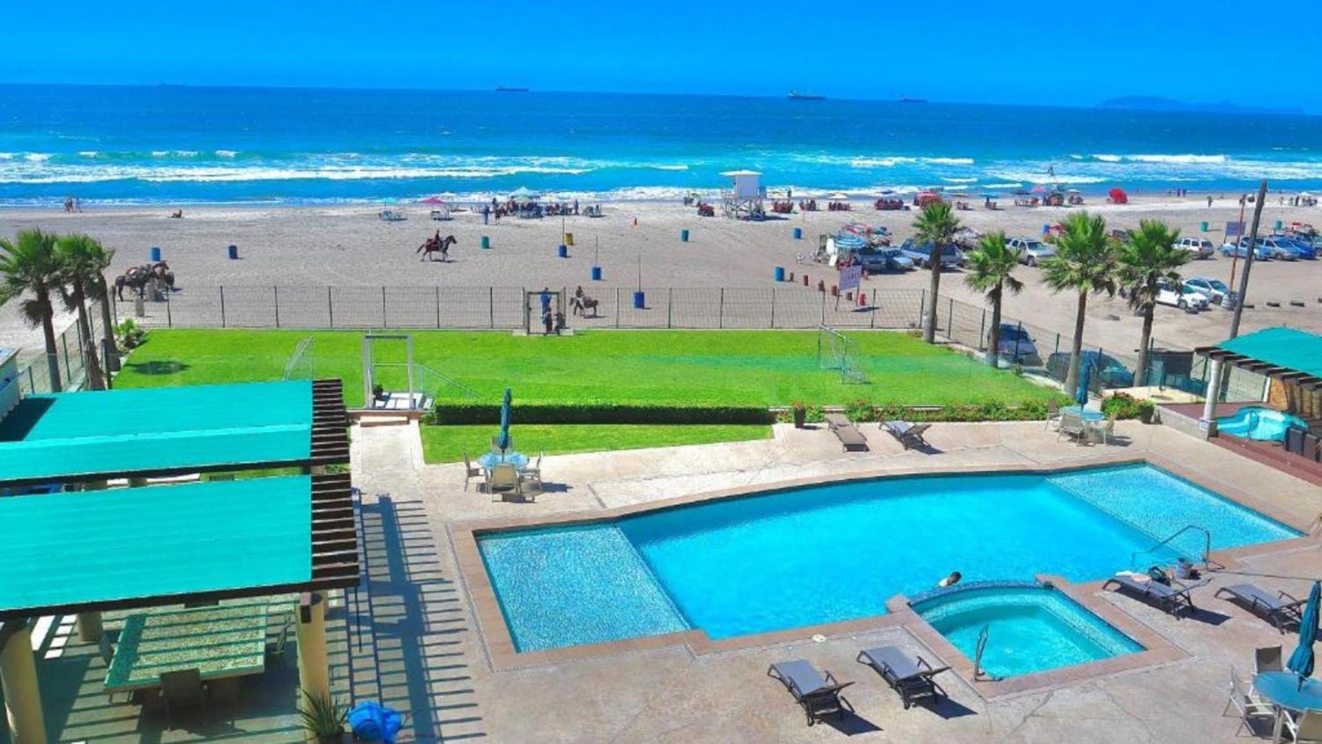 Ferienwohnung Rosarito Beach Luxury Beachfront Walk 2 Papas & Beer Exterior foto